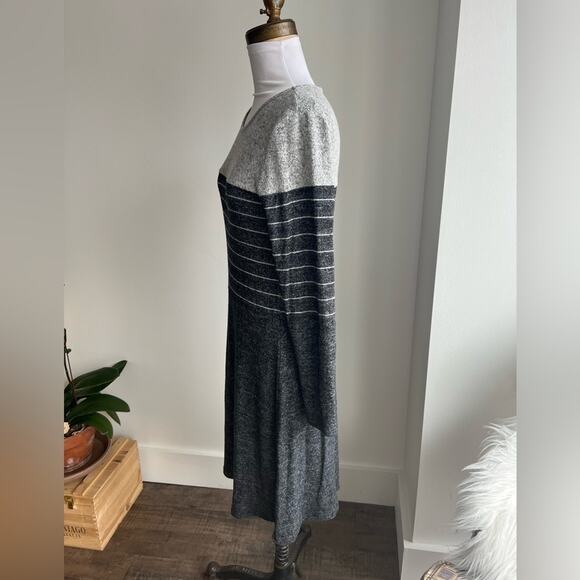 Ella Mara Anthropologie Gray Striped LS Sweater Dress Wm Small - Picture 4 of 8